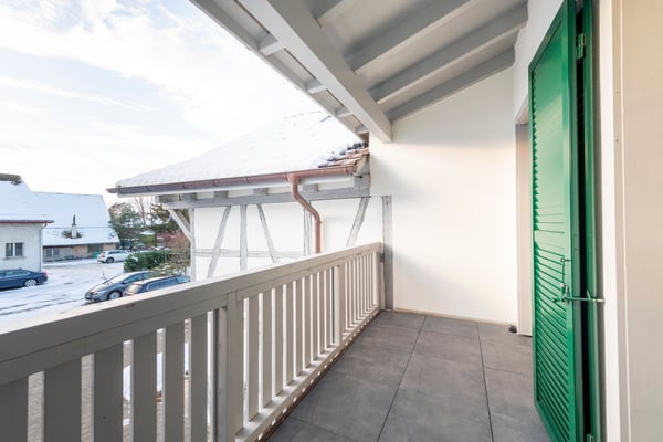 Charmante 3.5-Zimmer-Duplex-Wohnung in ländlicher Umgebung 2