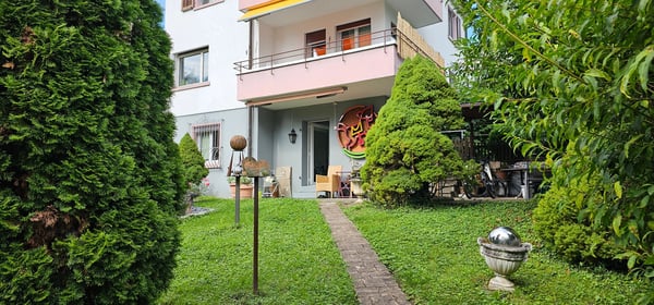 Charmante 2.5-Zimmer-Wohnung mit zusätzlich separaten Büro- Gästezimmer 11