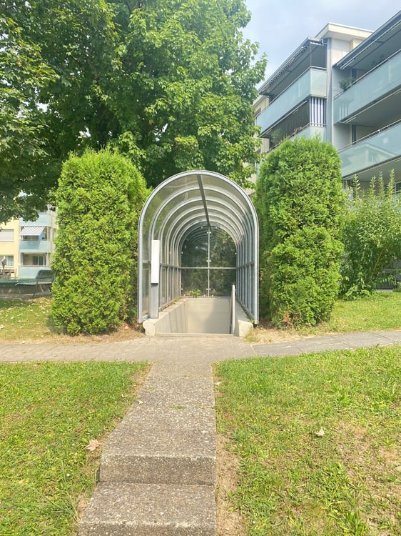 Sonnige Gartenwohnung mit Alpenblick an Toplage 20