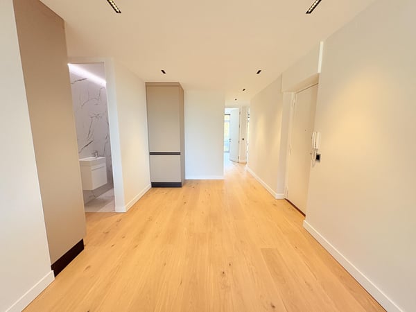 Appartement 1 pièce entièrement rénové - Avenue de Budé 4