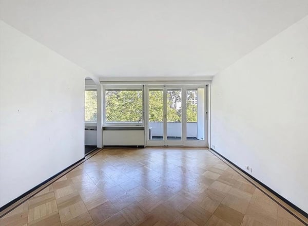 Florissant : Bel appartement de 3 pièces avec balcon, piscine et parking 2