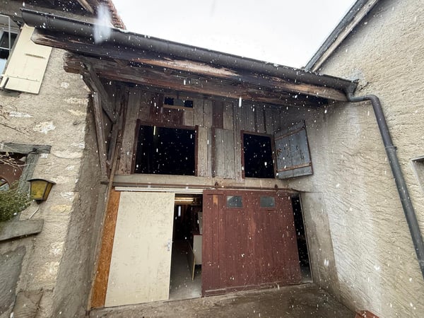 Exclusivité ? Bien à rénover avec fort potentiel à Givrins 13