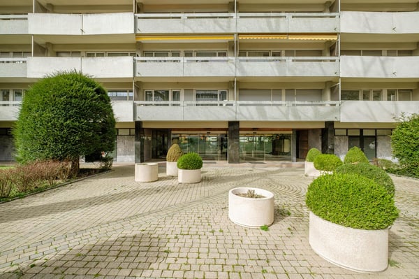 Florissant - Appartement à transformer 2