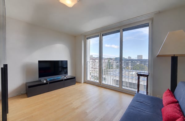 Magnifique attique en duplex avec 79 m² de terrasses au Petit-Saconnex 12