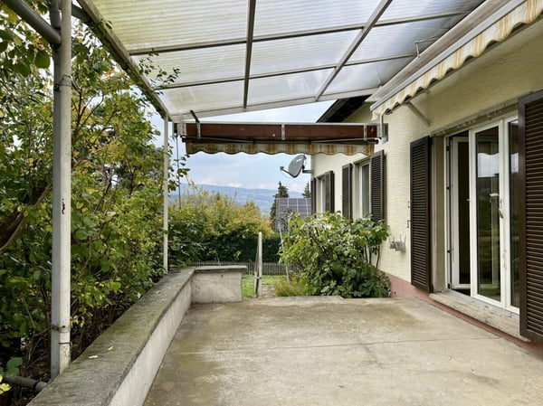 Freistehendes Einfamilienhaus an sonnenverwöhnter Lage 13