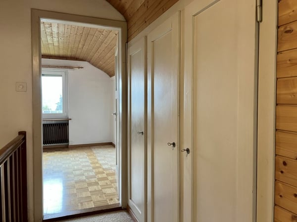 Freistehendes Einfamilienhaus an sonnenverwöhnter Lage 7