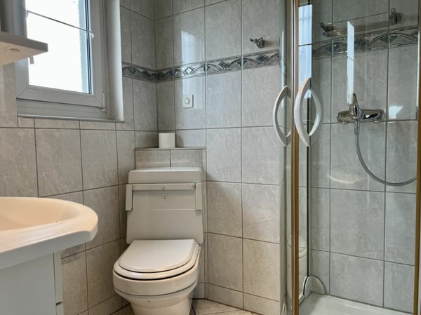 Freistehendes Einfamilienhaus an sonnenverwöhnter Lage 10