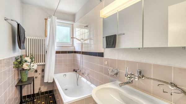 Charmante 3.5-Zimmer-Stadtwohnung im Zürcher Seefeld 9