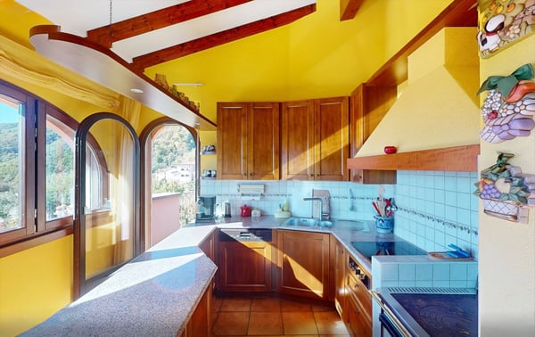 Stil & Komfort in erstklassiger Lage mit Seeblick 10