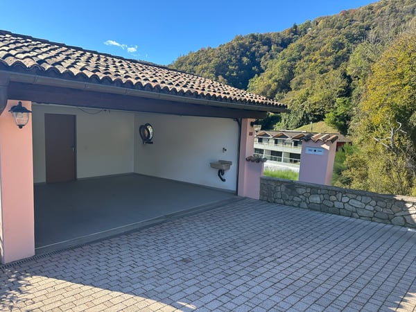 Stil & Komfort in erstklassiger Lage mit Seeblick 12