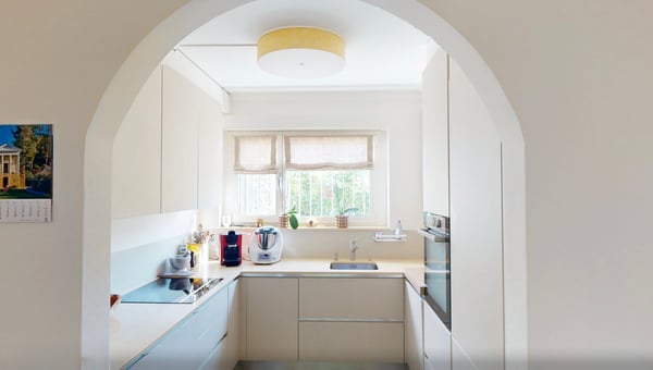 Elegante Ferienwohnung im Herzen von Ascona 4