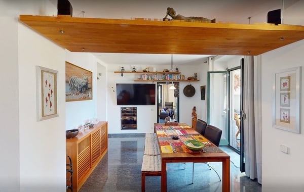 Besonderes Raumkonzept im Tessiner Haus mit Garten und Seesicht 4