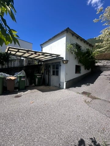 Zentrales Mehrfamilienhaus in Minusio mit Seesicht und Ausbaupotenzial 19