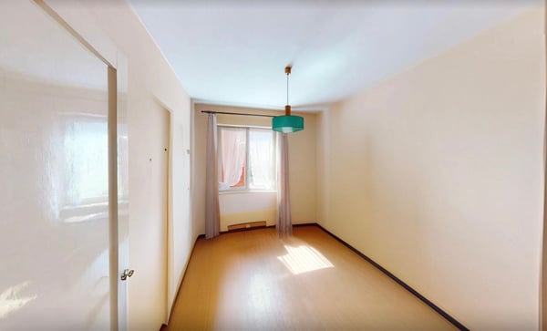 Zentrales Mehrfamilienhaus in Minusio mit Seesicht und Ausbaupotenzial 11