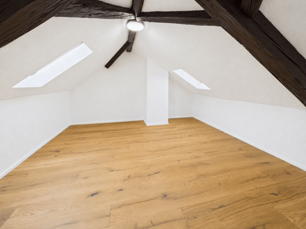 127 m² purer Wohntraum - frisch renovierte Maisonette-Wohnung in Hofstetten-Flüh 4