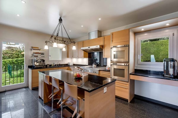 Propriété contemporaine au charme intemporel 3