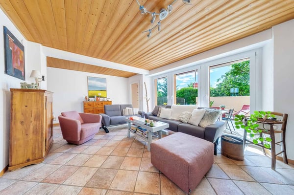 Le charme authentique d'une maison au coeur du village 2