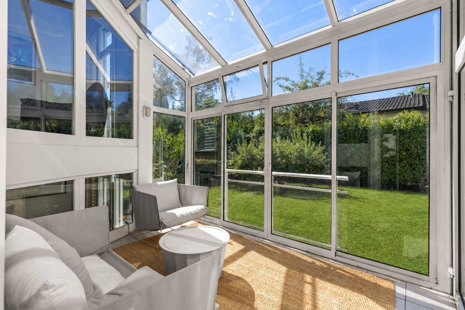 Immobilie in Vessy - Rare à Vessy : de la hauteur, de la lumière et un jardin plein sud - Bild 0