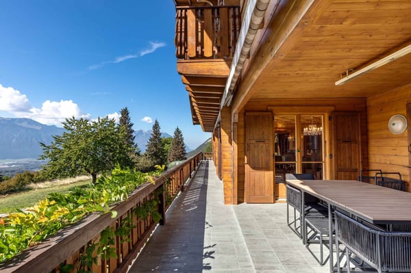 Un chalet d'exception face aux Dents du Midi 7