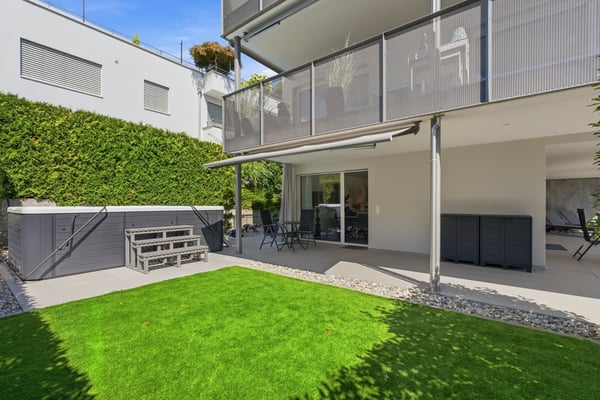 4.5-Zimmer Maisonette-Wohnung mit 247 m² Garten 2
