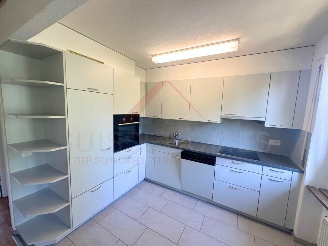 Bild Moderne 3.5-Zimmer-Wohnung mit Balkon – Sonnig, ruhig und sofort bezugsbereit