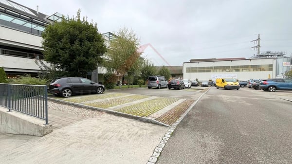 Opportunité rare à Courtételle : local commercial de 180 m² équipé, idéal bien-être, fitness ou activité paramédicale 16