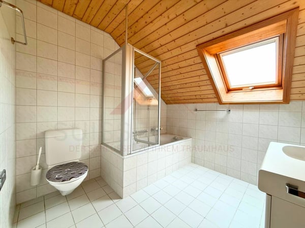 Mehrfamilienhaus mit 4.8 % Rendite - gepflegt, solide und zentral in Grasswil BE 14