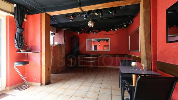 Wohn- und Geschäftsobjekt in Fahy (JU) - Charme und Potenzial zum Wohnen und Arbeiten am selben Ort 5