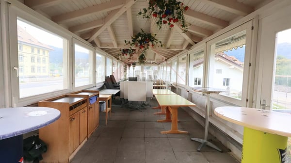 Attraktives Wohn- und Geschäftshaus mit Restaurant und Entwicklungsmöglichkeiten in Plaffeien 24