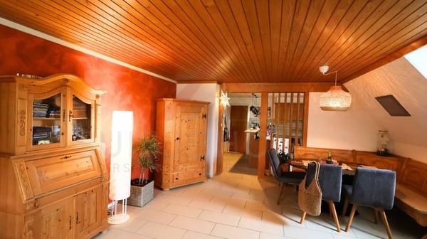 Attraktives Wohn- und Geschäftshaus mit Restaurant und Entwicklungsmöglichkeiten in Plaffeien 14