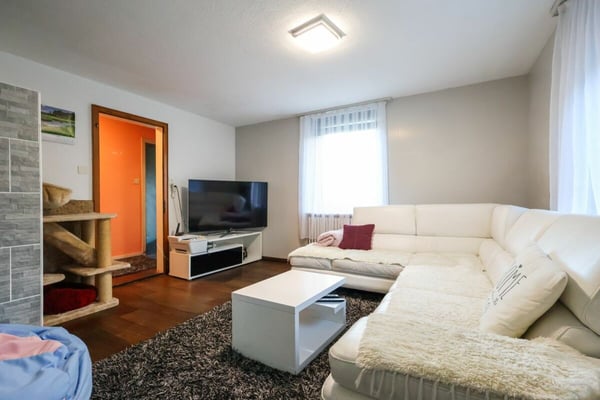 Einfamilienhaus in Ammerswil bei Lenzburg - charmant, ruhig gelegen und mit Entwicklungspotenzial 3