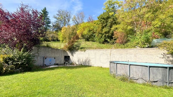 Opportunité rare à Sonvilier - terrain plat de 1'200 m² idéal pour projet immobilier rentable 3