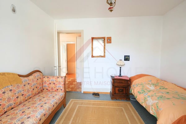 Projet immobilier à saisir à Delémont - immeuble de 3 logements sur grande parcelle, à rénover ou transformer 7