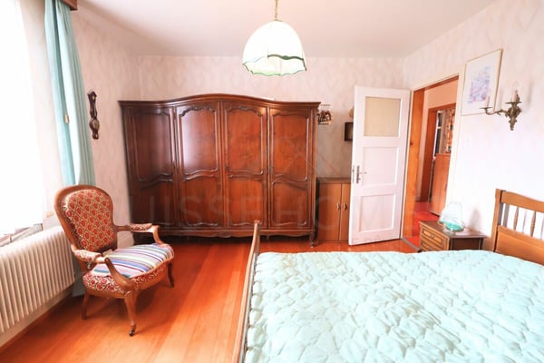 Projet immobilier à saisir à Delémont - immeuble de 3 logements sur grande parcelle, à rénover ou transformer 13