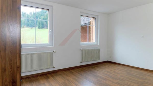 Seltene Gelegenheit in Oensingen - Bauland mit Bestandesobjekt und unverbaubarer Aussicht 9