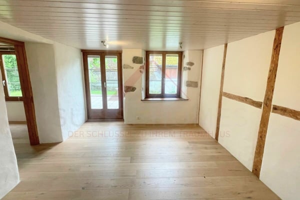 Grosszügiges Zweigenerationenhaus in Grenchen - 3.5 Zimmer, grosses Grundstück und vielseitiges Potenzial 12