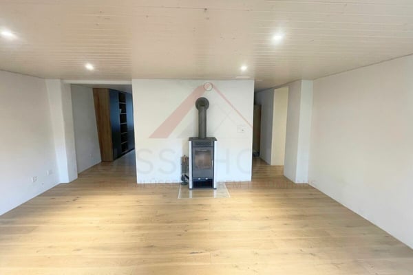 Grosszügiges Zweigenerationenhaus in Grenchen - 3.5 Zimmer, grosses Grundstück und vielseitiges Potenzial 7