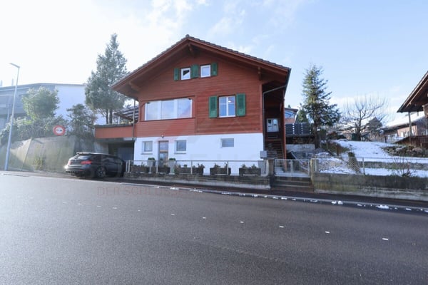 Einfamilienhaus mit modernem Wohnkomfort und charmantem Charakter - 1.5 Zimmer in 3700 Spiez 20