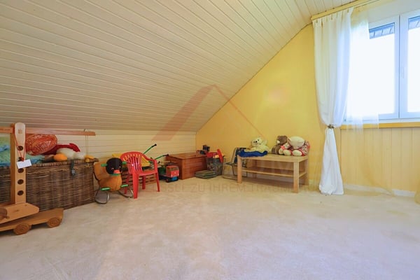 Stilvolles Familienidyll mit Pool & Sauna - charmantes Einfamilienhaus in ruhiger Lage in Kestenholz 19