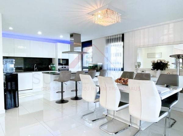 Komfortables Wohnen - Grosszügige 1.5-Zimmer-Wohnung mit grossem Balkon und Lift, ideal für Familien und Senioren 4