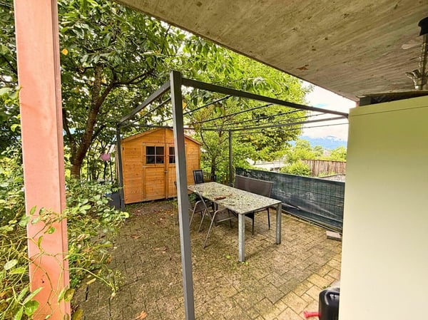 Komfortables Wohnen in Studen BE - 1.5-Zimmer-Erdgeschosswohnung mit sonnigem Sitzplatz und privater Garage 12