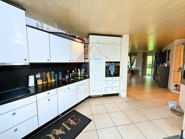 Komfortables Wohnen in Studen BE - 1.5-Zimmer-Erdgeschosswohnung mit sonnigem Sitzplatz und privater Garage 5