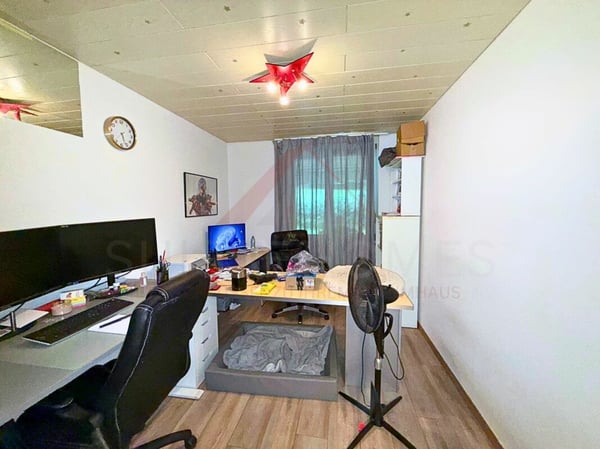 Komfortables Wohnen in Studen BE - 1.5-Zimmer-Erdgeschosswohnung mit sonnigem Sitzplatz und privater Garage 7