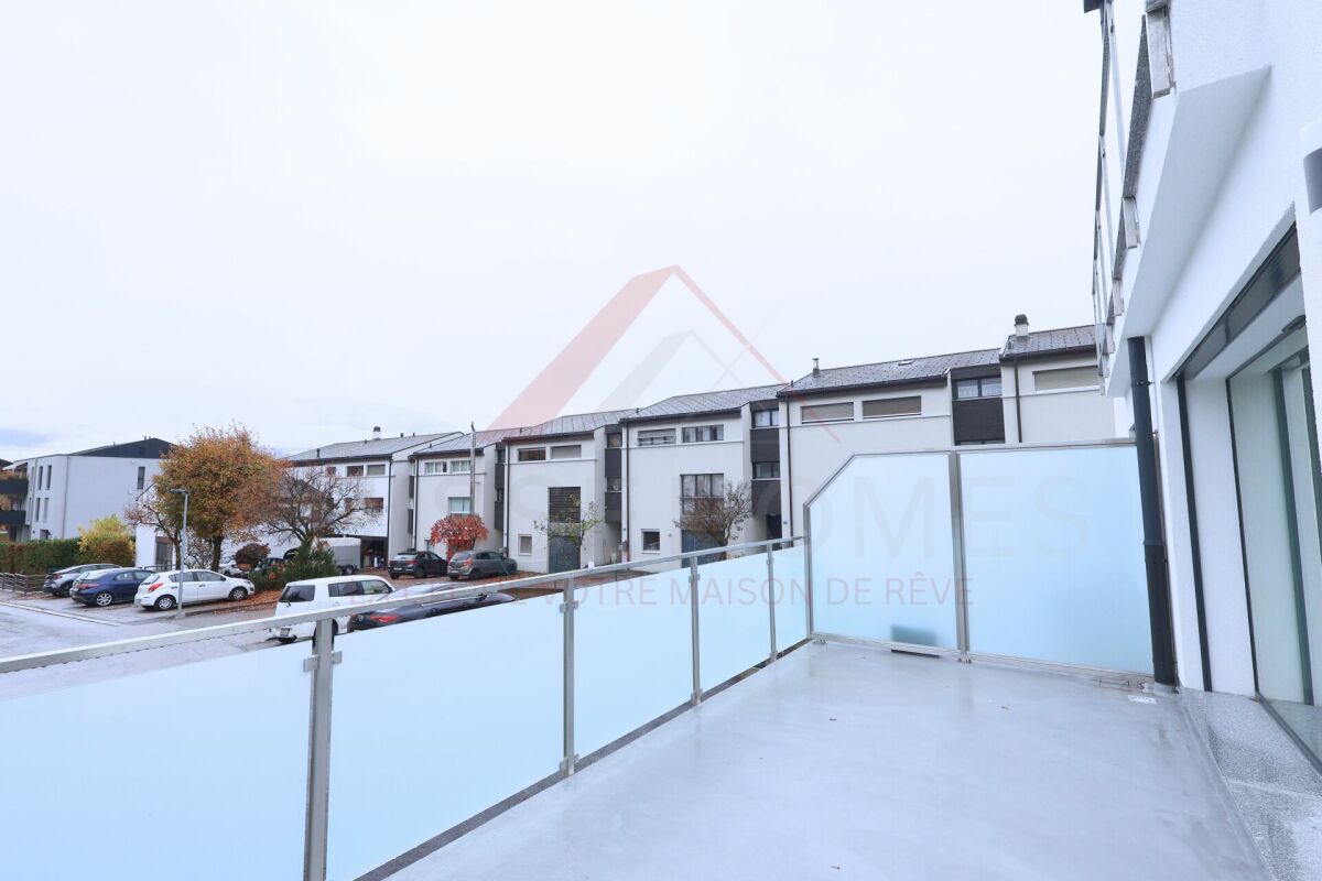 Dernière villa jumelée Minergie avec panorama exceptionnel sur les Alpes à Grimisuat