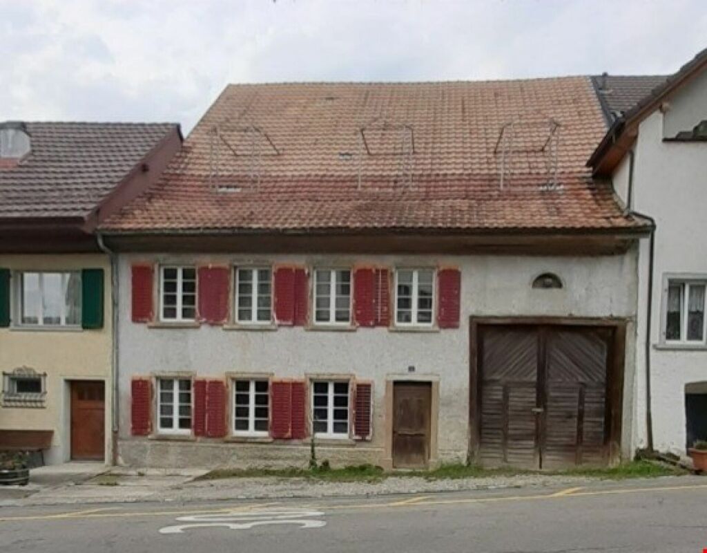 Charmantes Mehrfamilienhaus in Klingnau mit 3 grosszügigen Wohneinheiten und vielfältigem Nutzungspotenzial