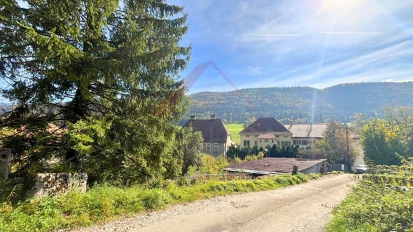 Sonvilier - Terrain constructible idéal pour villas ou maisons mitoyennes dans un cadre calme 7