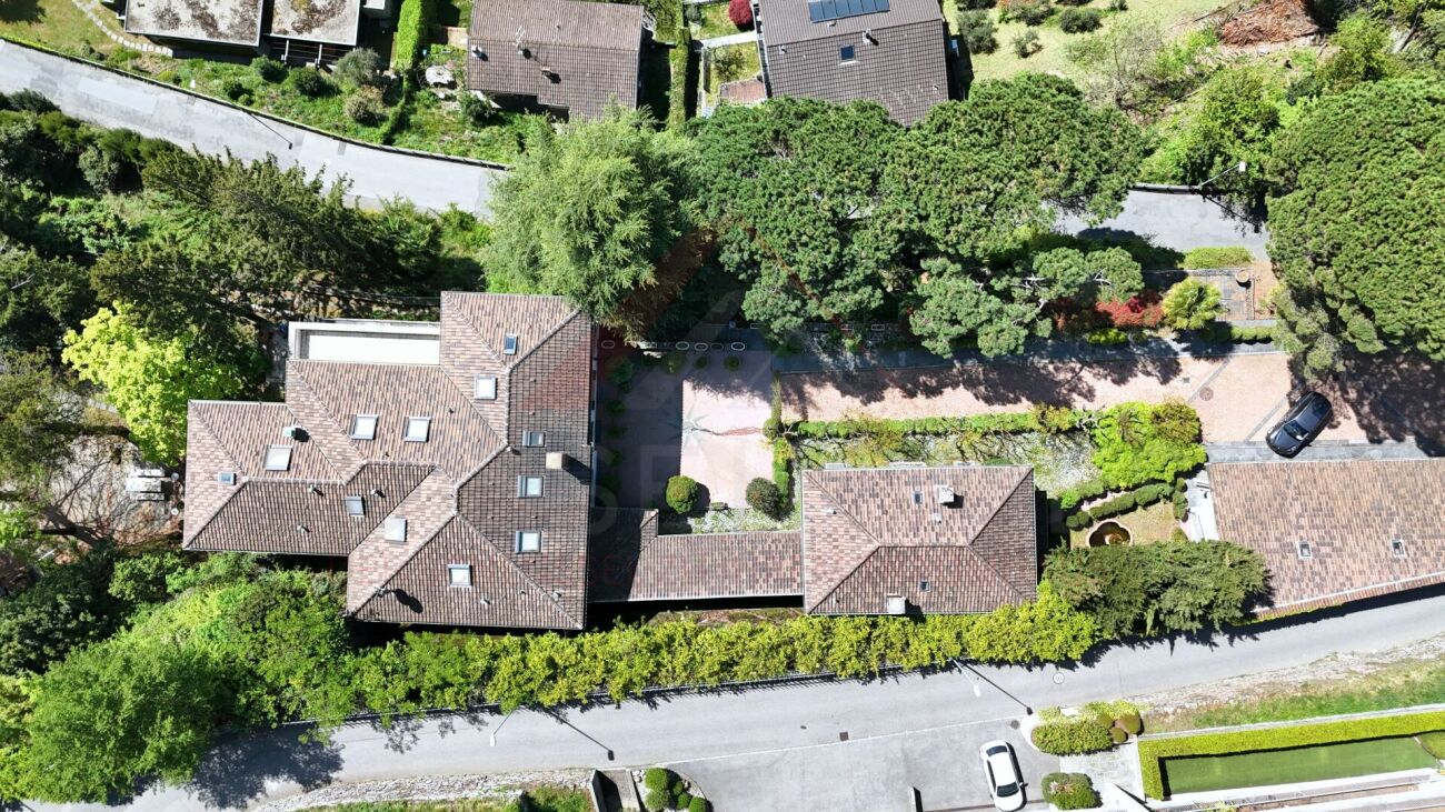 Entwicklungsareal mit drei Wohngebäuden und erheblichem Ausbaupotenzial in Mendrisio