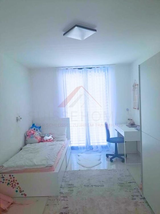 Lichtdurchflutete 4.5-Zimmer-Wohnung im 2. Obergeschoss - ruhig & familienfreundlich 8