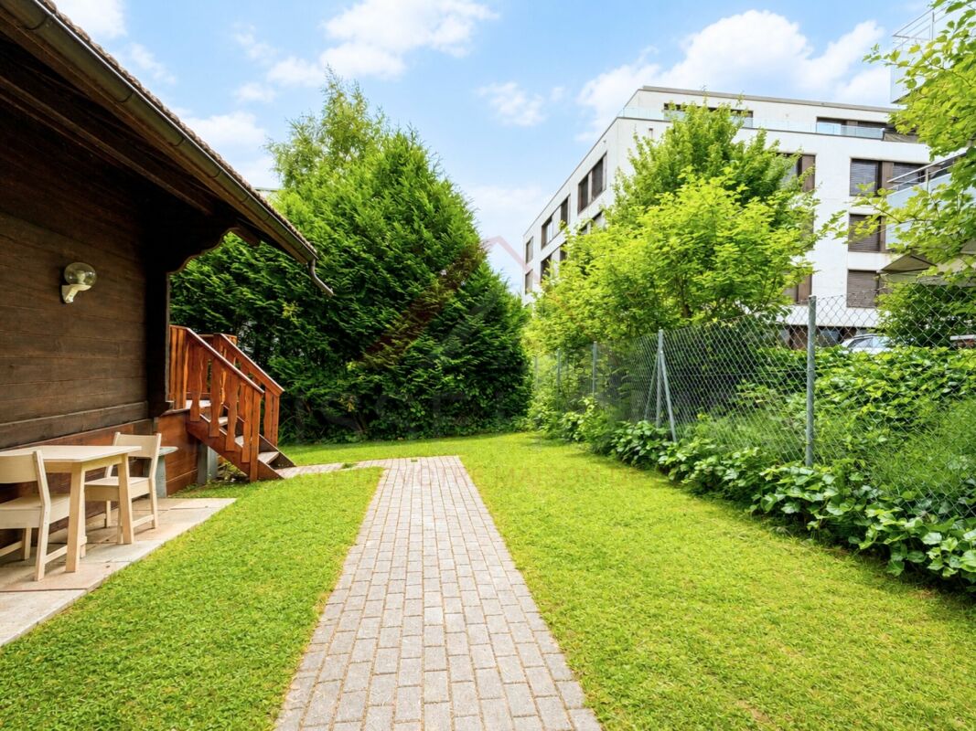 Rare opportunité - Chalet entièrement rénové à vendre à Lausanne