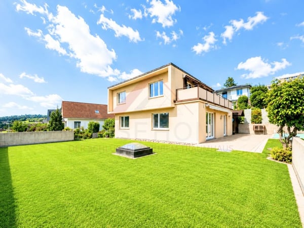 Charmantes 7-Zimmer-Einfamilienhaus mit Einliegerwohnung und grossem Potenzial in Wohlen AG 14